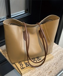 VQ（ブイキュー）の「【 ファスナー開閉♪裏地付き】【A4対応】フェイクレザー トートバッグ【通勤、通学】（トートバッグ）」