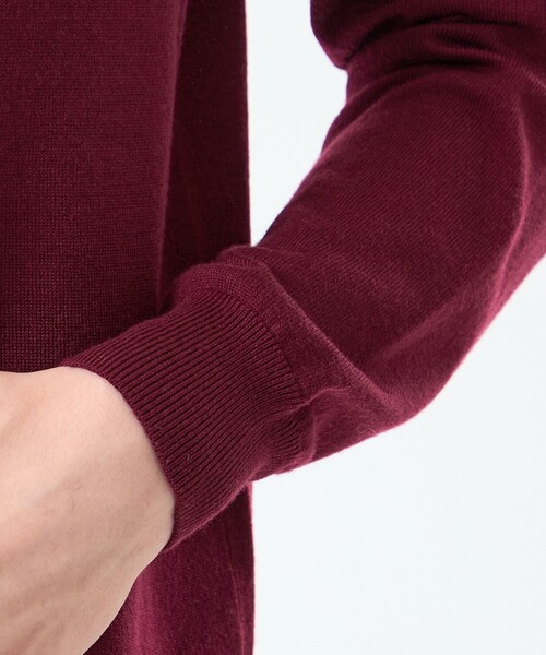 MACKINTOSH PHILOSOPHY（ﾏｯｷﾝﾄｯｼｭ ﾌｨﾛｿﾌｨｰ）の「ハイゲージ天竺 モックネックプルオーバーニット（ニット/セーター・メンズ・レッド系その他3/チャコールグレー/ブルー/ブラック・38/40）」の11枚目の写真