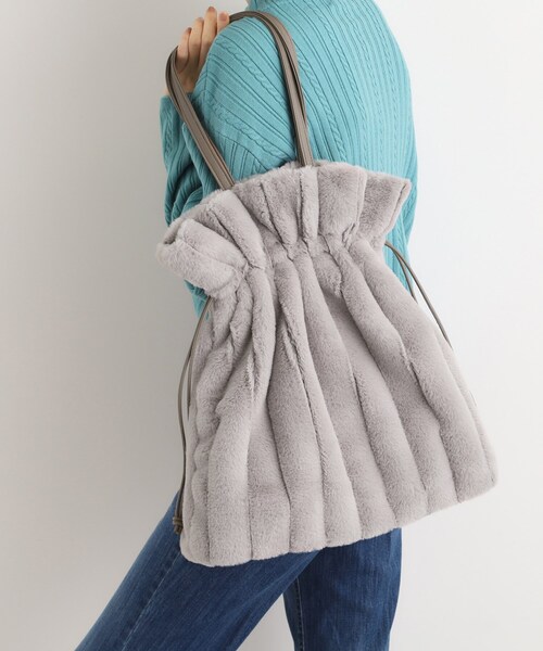 grove（グローブ）の「ストライプエコファー巾着トート（トートバッグ・レディース・ブラウン系/ライトベージュ/グレー・00）」の2枚目の写真