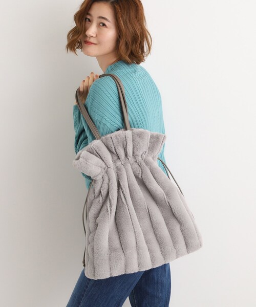 grove（グローブ）の「ストライプエコファー巾着トート（トートバッグ・レディース・ブラウン系/ライトベージュ/グレー・00）」の5枚目の写真