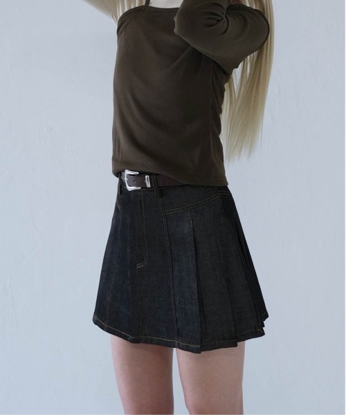 Uenui（ウニュイ）の「denim pleated mini skirt（スカート・レディース・インディゴブルー/ブラック・S/M）」の16枚目の写真