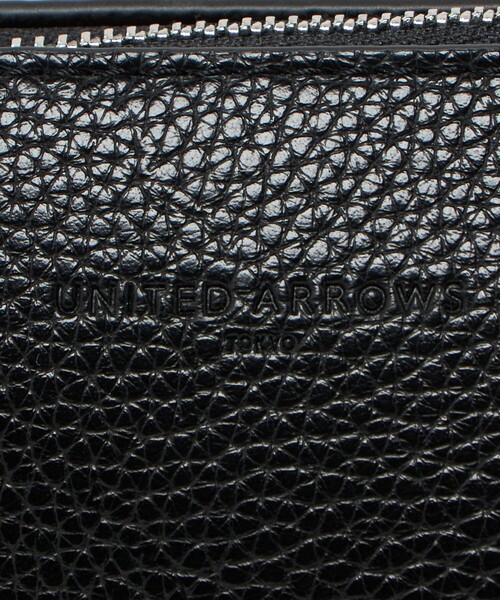 UNITED ARROWS（ユナイテッドアローズ）の「レザーライク ポーチ M（ポーチ・メンズ・ブラック/オリーブ/ダークグレー/ネイビー・FREE）」の10枚目の写真