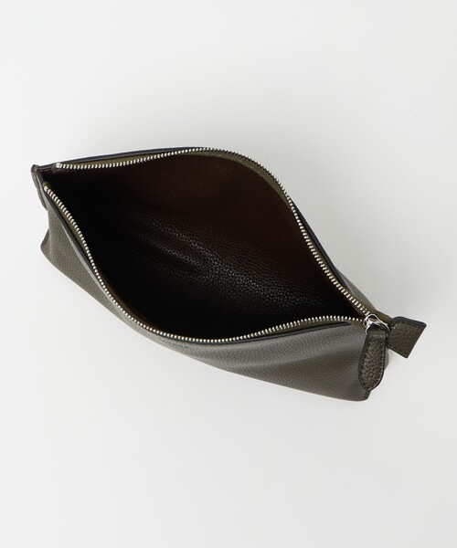UNITED ARROWS（ユナイテッドアローズ）の「レザーライク ポーチ M（ポーチ・メンズ・ブラック/オリーブ/ダークグレー/ネイビー・FREE）」の17枚目の写真