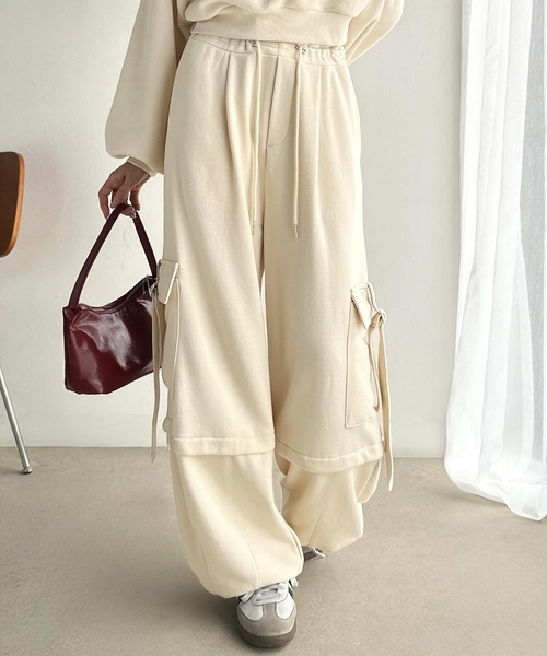 classicalelf(クラシカルエルフ)の「《marina×クラシカルエルフコラボ》トレンド感のあるワイドシルエット、大人の抜け感を演出♪裏毛スウェットカーゴパンツ(スウェットパンツ・レディース・チャコール/ブラウン/アイボリー・X-LARGE/SMALL/MEDIUM/LARGE)」の22枚目の写真