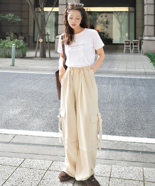 classicalelf(クラシカルエルフ)の「《marina×クラシカルエルフコラボ》トレンド感のあるワイドシルエット、大人の抜け感を演出♪裏毛スウェットカーゴパンツ(スウェットパンツ・レディース・チャコール/ブラウン/アイボリー・X-LARGE/SMALL/MEDIUM/LARGE)」の19枚目の写真