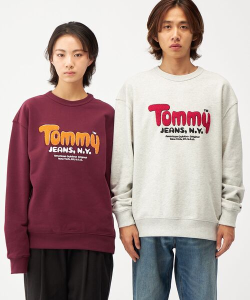 tommy jeans(トミー ジーンズ)の「リラックスブークレロゴスウェット(スウェット・メンズ・ライトグレー/ワイン系・LARGE/X-LARGE/MEDIUM/SMALL)」の9枚目の写真