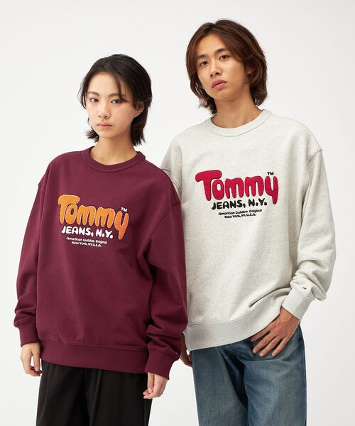 tommy jeans(トミー ジーンズ)の「リラックスブークレロゴスウェット(スウェット・メンズ・ライトグレー/ワイン系・LARGE/X-LARGE/MEDIUM/SMALL)」の11枚目の写真
