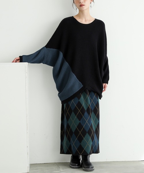 n'OrLABEL（ノアールレーベル）の「『変形ドルマン配色ニット』（ニット/セーター・レディース・カーキ・FREE）」の8枚目の写真