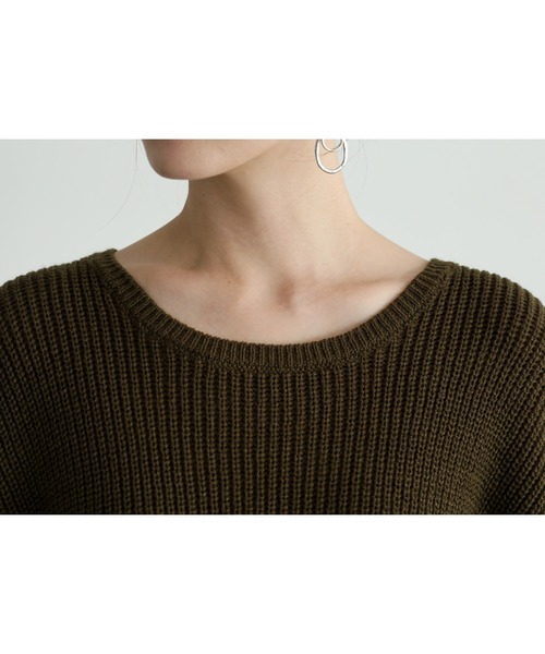 n'OrLABEL（ノアールレーベル）の「『変形ドルマン配色ニット』（ニット/セーター・レディース・カーキ・FREE）」の16枚目の写真