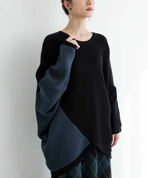 n'OrLABEL（ノアールレーベル）の「『変形ドルマン配色ニット』（ニット/セーター・レディース・カーキ・FREE）」の3枚目の写真