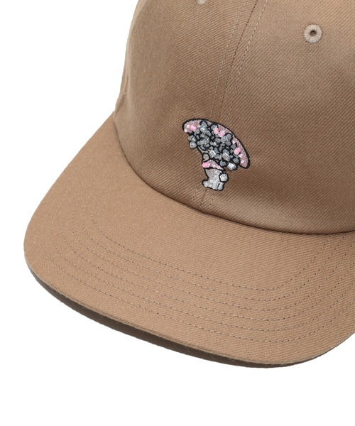 UNDERCOVER（アンダーカバー）の「UC2E8H01-2（キャップ・レディース・ベージュ・FREE）」の4枚目の写真