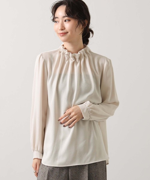 Gready Brilliant（グレディブリリアン）の「タックハイネックフリルブラウス（シャツ/ブラウス・レディース・アイボリー/ホワイト×ブラック/ネイビー系・38）」の11枚目の写真