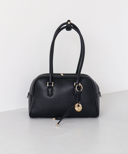 MIAN （ミアン）の「軽量　ロングハンドルボストンバッグ【詳細動画あり】（ボストンバッグ・レディース・ブラウン/ブラック/グレイッシュベージュ/アイボリー・FREE）」の3枚目の写真