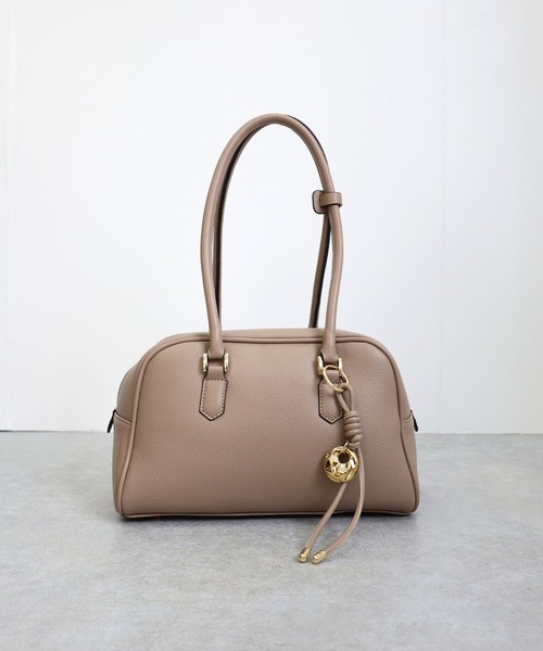 MIAN （ミアン）の「軽量　ロングハンドルボストンバッグ【詳細動画あり】（ボストンバッグ・レディース・ブラウン/ブラック/グレイッシュベージュ/アイボリー・FREE）」の6枚目の写真