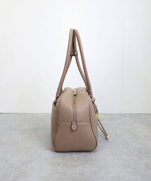 MIAN （ミアン）の「軽量　ロングハンドルボストンバッグ【詳細動画あり】（ボストンバッグ・レディース・ブラウン/ブラック/グレイッシュベージュ/アイボリー・FREE）」の7枚目の写真