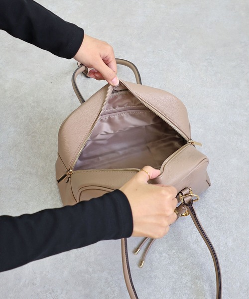 MIAN （ミアン）の「軽量　ロングハンドルボストンバッグ【詳細動画あり】（ボストンバッグ・レディース・ブラウン/ブラック/グレイッシュベージュ/アイボリー・FREE）」の11枚目の写真