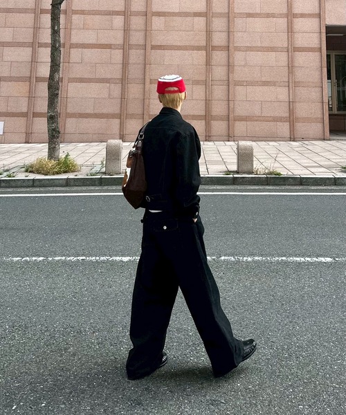 UNDERSTATEMENTs（アンダーステイトメント）の「【ユニセックス】2タックワイドカーブデニムパンツ（デニムパンツ・メンズ・ブラック/インディゴブルー・LARGE/MEDIUM/SMALL）」の5枚目の写真