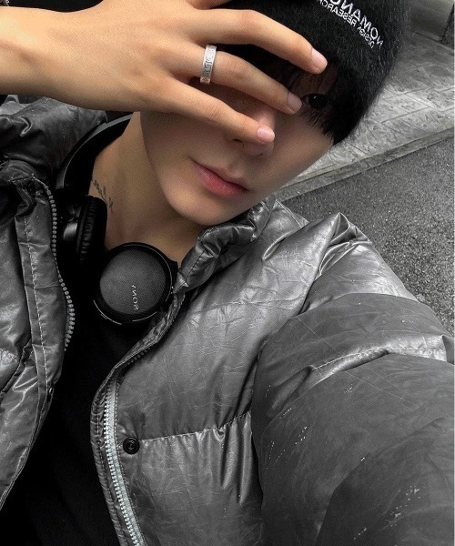 COSYHARU（コシハル）の「キオフコシハルパディングジャケット（ダウンジャケット/コート・メンズ・シルバー・FREE）」の11枚目の写真