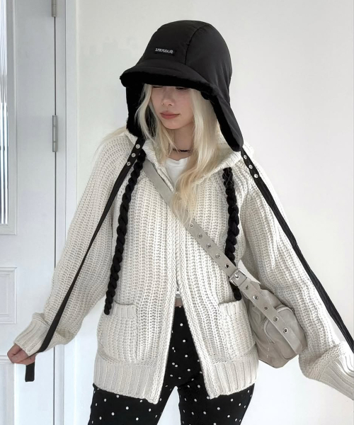 YOUHEE（ユヒ）の「ROPE HOOD ZIP-UP KNIT IVORY（パーカー・レディース・その他・FREE）」の2枚目の写真