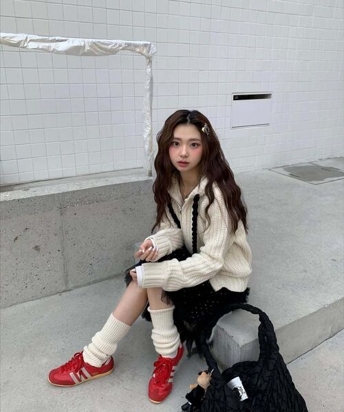 YOUHEE（ユヒ）の「ROPE HOOD ZIP-UP KNIT IVORY（パーカー・レディース・その他・FREE）」の16枚目の写真