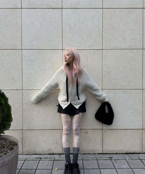 YOUHEE（ユヒ）の「ROPE HOOD ZIP-UP KNIT IVORY（パーカー・レディース・その他・FREE）」の20枚目の写真
