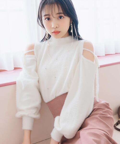 WILLSELECTION（ウィルセレクション）の「パールビジューフェザーニットトップス（ニット/セーター・レディース・オフホワイト/ブルー/ブラック/ボルドー・FREE）」の17枚目の写真