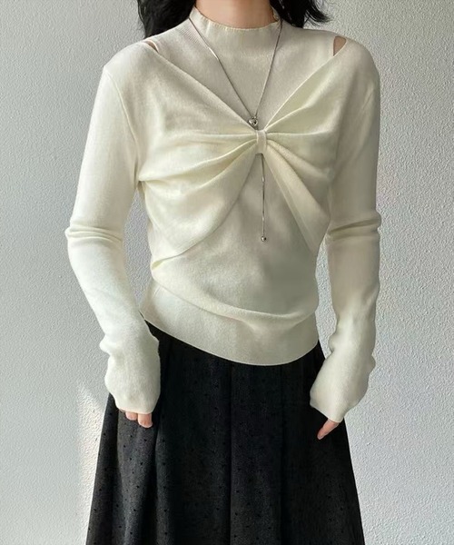 STAY MOTION（ステイモーション）の「【WEB限定】フロントリボンハイネックニットトップス［韓国ファッション ガーリー］（ニット/セーター・レディース・チャコールグレー/アイボリー/ブラック/ブラウン/ボルドー・F）」の13枚目の写真