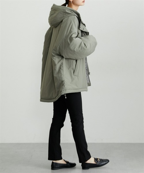 nissen（ニッセン）の「モンスターパーカー（ダウンジャケット/コート・レディース・ライトカーキ/ブラック/アイボリー・M/L）」の21枚目の写真