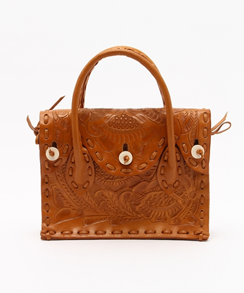 GRACE CONTINENTAL（グレースコンチネンタル）の「Sofia（ショルダーバッグ・レディース・ブラック/ダークブラウン/ブラウン系その他/イエロー/ゴールド/ホワイト・FREE）」の4枚目の写真