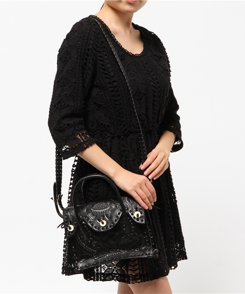 GRACE CONTINENTAL（グレースコンチネンタル）の「Sofia（ショルダーバッグ・レディース・ブラック/ダークブラウン/ブラウン系その他/イエロー/ゴールド/ホワイト・FREE）」の7枚目の写真