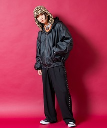 a.p.o.v.（エーピーオービー）の「a.p.o.v. 合成皮革スウェットフード短丈オーバーサイズミリタリー中綿ジャケット（ダウンジャケット/コート）」