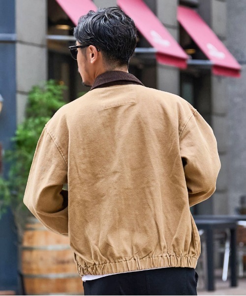 CavariA(キャバリア)の「『CavariA/キャバリア』ダックジップJKT(ブルゾン・メンズ・キャメル/ネイビー・M/L)」の8枚目の写真