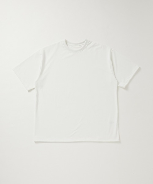 GUACAMOLE(ガカモレ)の「GUACAMOLE NOMAD air FLOW FIT (72014)(Tシャツ/カットソー・メンズ・ブラック/ホワイト・X-LARGE/LARGE/MEDIUM/SMALL)」の1枚目の写真