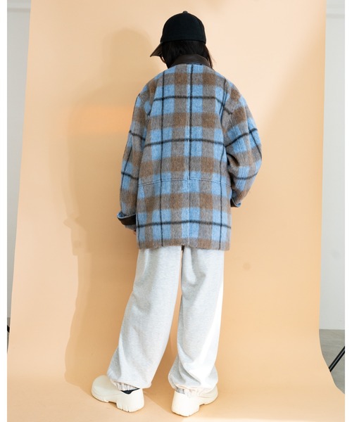 MIDVEIN(ミッドヴェイン)の「Multi way shaggy check coat(ステンカラーコート・レディース・ブルー/ブラック・FREE)」の8枚目の写真