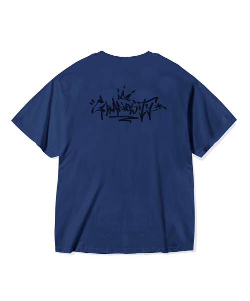 GRANDIOSITY(グランディオシティ)の「グラフィティロゴオーバーサイズ半袖Tシャツ(ブルーネイビー)(Tシャツ/カットソー・メンズ・その他・FREE)」の1枚目の写真