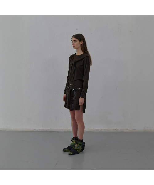 LCDC TM(エルシーディーシーティーエム)の「TIED DETAIL KNIT TOP (BROWN)(ニット/セーター・レディース・その他・SMALL/MEDIUM)」の2枚目の写真
