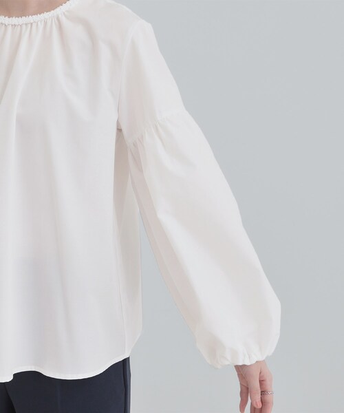SHOO・LA・RUE(シューラルー)の「【洗濯機可/S-LL】ふんわりとしたお袖が愛らしい ジレスタイルに合うブラウス(シャツ/ブラウス・レディース・ライトブルー/オフホワイト・01/02/04/03)」の16枚目の写真