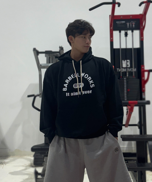 BARBELLWORKS(バーベルワークス)の「アーチロゴフードパーカー(パーカー・メンズ・ブラック/グレー・LARGE/X-LARGE)」の3枚目の写真