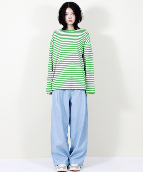 DEMARC(ドゥマーク)の「VINTAGE DENIM WIDE PANTS LIGHT BLUE(スラックス・レディース・その他・MEDIUM/LARGE)」の2枚目の写真