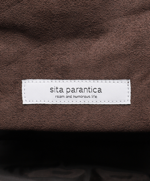 journal standard L'essage（ジャーナルスタンダードレサージュ）の「《追加2》別注【SITA PARANTICA】スエードライク チャームツキトートM（トートバッグ・レディース・ブラウン系その他・FREE）」の16枚目の写真