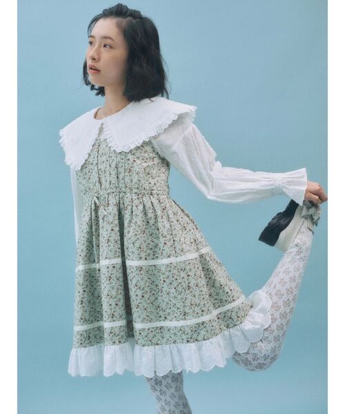 merry jenny（メリージェニー）の「ribbonプラットフォームスニーカー（スニーカー・レディース・ブラック/アイボリー・LARGE/MEDIUM）」の4枚目の写真