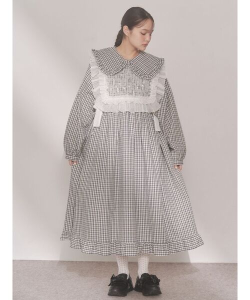 merry jenny（メリージェニー）の「ribbonプラットフォームスニーカー（スニーカー・レディース・ブラック/アイボリー・LARGE/MEDIUM）」の10枚目の写真