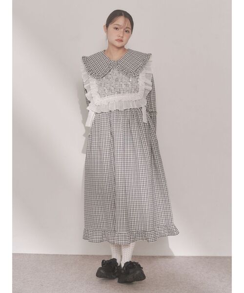 merry jenny（メリージェニー）の「ribbonプラットフォームスニーカー（スニーカー・レディース・ブラック/アイボリー・LARGE/MEDIUM）」の11枚目の写真