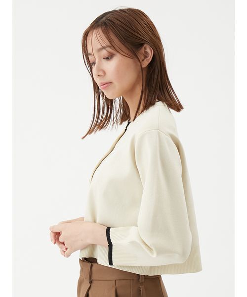 Mila Owen(ミラオーウェン)の「【セットアップ対応】フォルムアンサンブルくるみ釦ショートカーディガン(カーディガン/ボレロ・レディース・ネイビー/グリーン/ピンク/アイボリー/ブラック・F)」の8枚目の写真