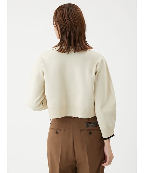 Mila Owen(ミラオーウェン)の「【セットアップ対応】フォルムアンサンブルくるみ釦ショートカーディガン(カーディガン/ボレロ・レディース・ネイビー/グリーン/ピンク/アイボリー/ブラック・F)」の9枚目の写真