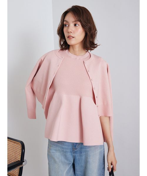 Mila Owen(ミラオーウェン)の「【セットアップ対応】フォルムアンサンブルくるみ釦ショートカーディガン(カーディガン/ボレロ・レディース・ネイビー/グリーン/ピンク/アイボリー/ブラック・F)」の18枚目の写真