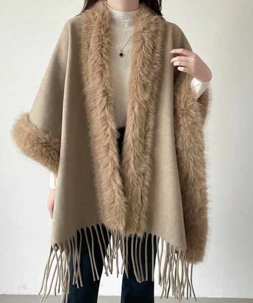 ABITOKYO（アビトーキョー）の「フリンジファードッキングメルトンポンチョ（ポンチョ・レディース・モカ/ベージュ/ブラック/チャコールグレー・FREE）」の20枚目の写真