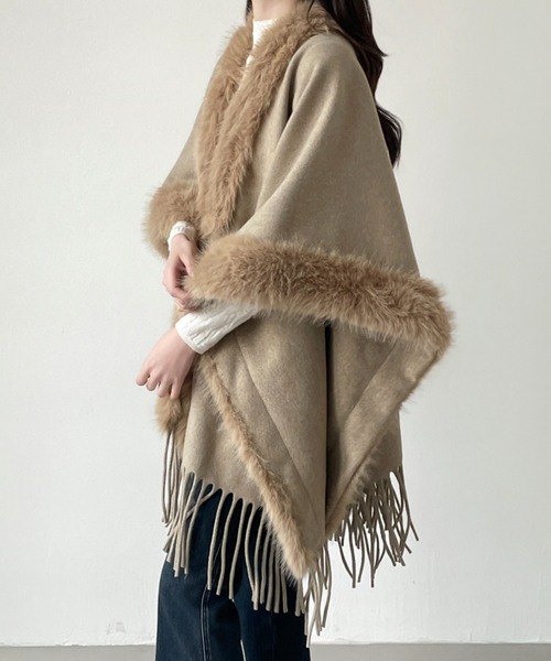 ABITOKYO（アビトーキョー）の「フリンジファードッキングメルトンポンチョ（ポンチョ・レディース・モカ/ベージュ/ブラック/チャコールグレー・FREE）」の15枚目の写真
