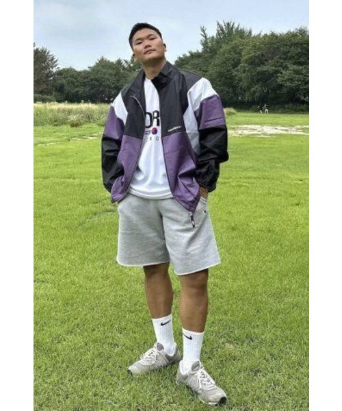 URBAN PLAYERS(アーバンプレイヤーズ)の「ニュイング オーバーサイズ ウィンドブレーカー ジャケット (パープル)(ナイロンジャケット・レディース・その他・LARGE/X-LARGE/MEDIUM)」の9枚目の写真