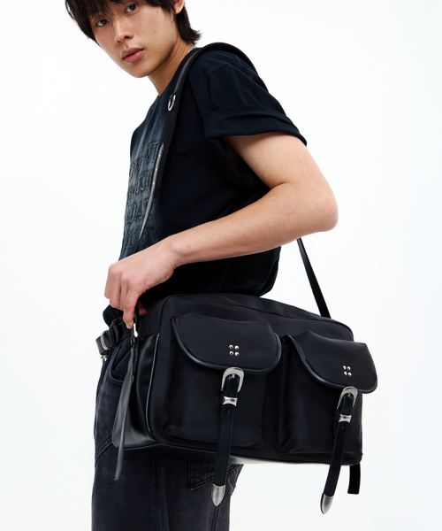 セール】Western Camera Bag Black（メッセンジャーバッグ